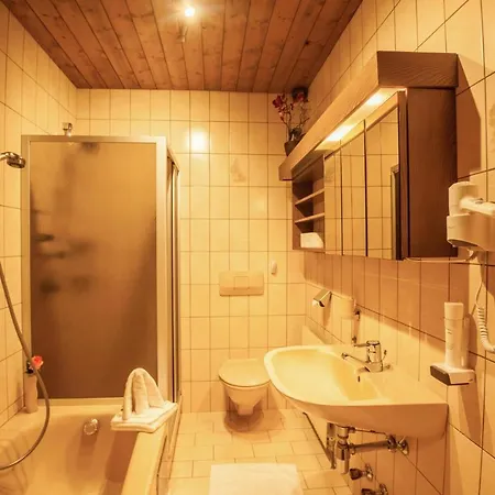 Brugger 6 Personen *